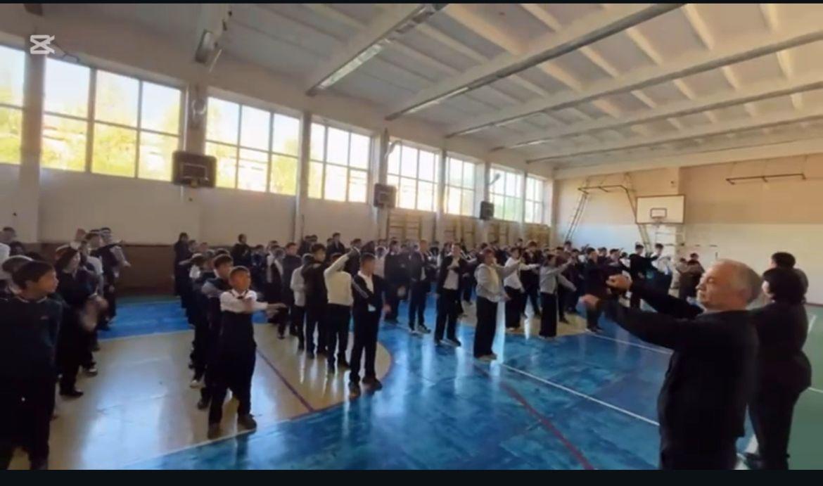 Қазақстан Республикасы Оқу-ағарту министрлігінің тапсырмасын орындау мақсатында ұйымдастырылған дене шынықтыру жаттығулары